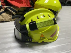 Držák svítilny PX1 na helmu Dräger / Sicor