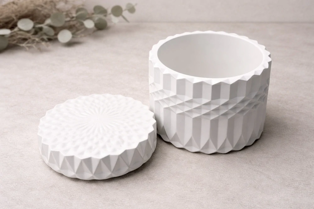 Dóza s víčkem – ornamentální design